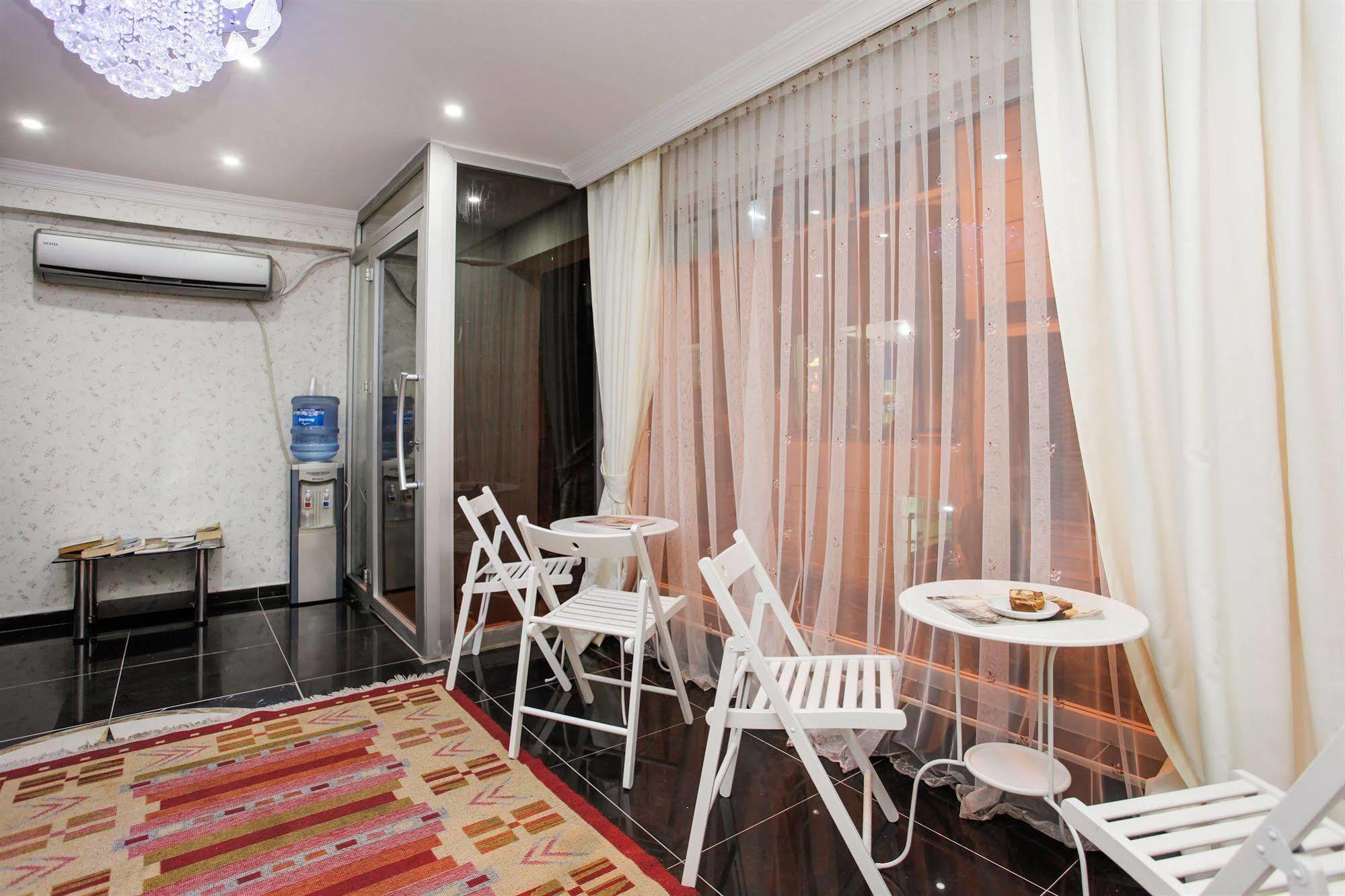 Casa Mia Hotel อิสตันบูล ภายนอก รูปภาพ